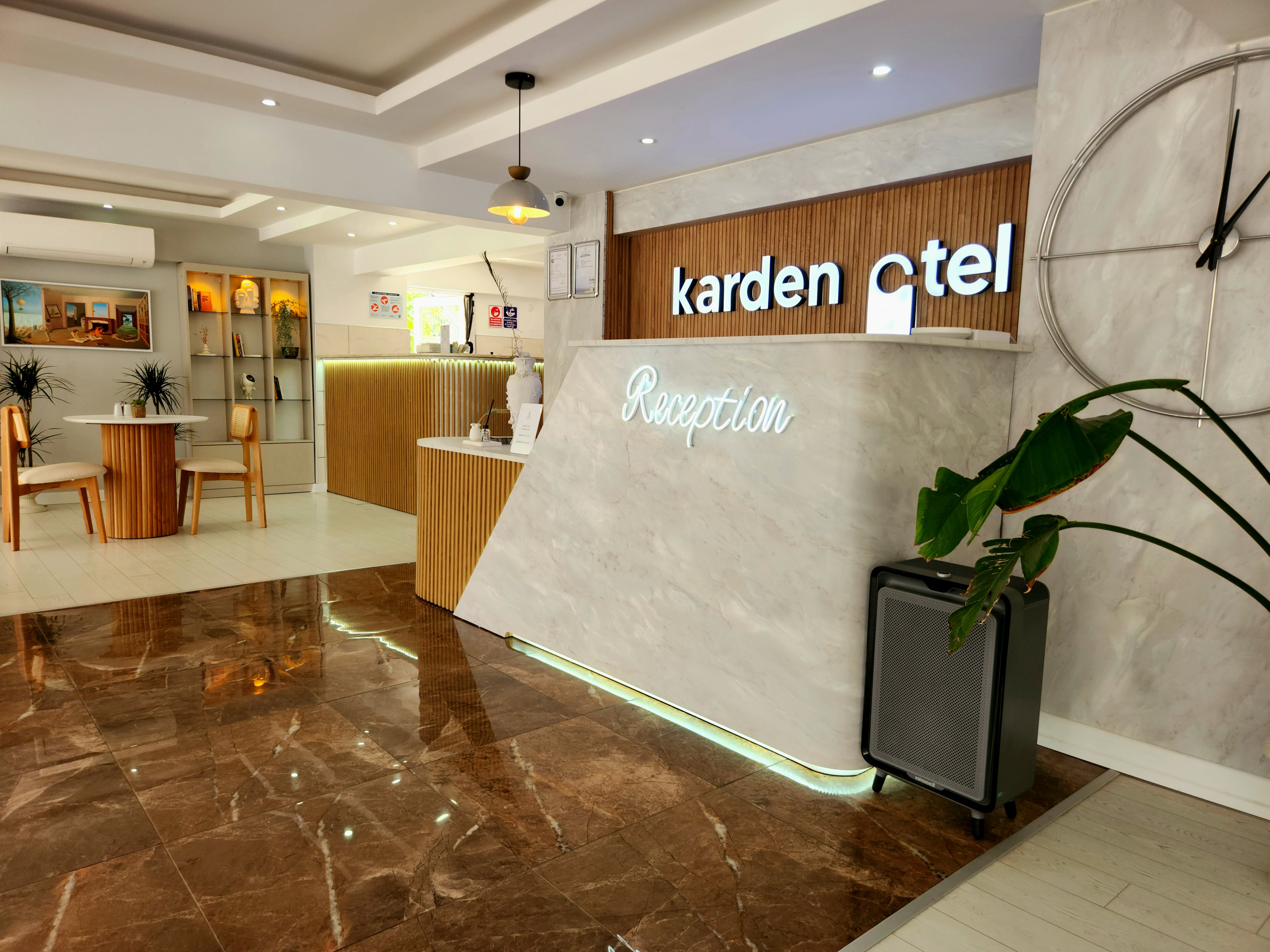 KARDEN OTEL
